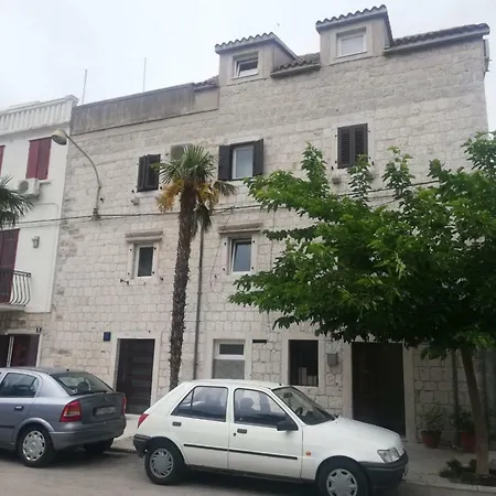 Apartament Studio Neli